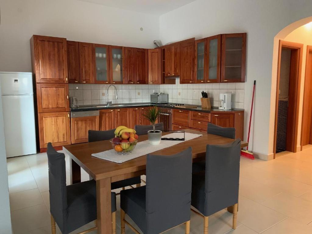 Apartments Panorama With Seasonal Pool Slatine Εξωτερικό φωτογραφία
