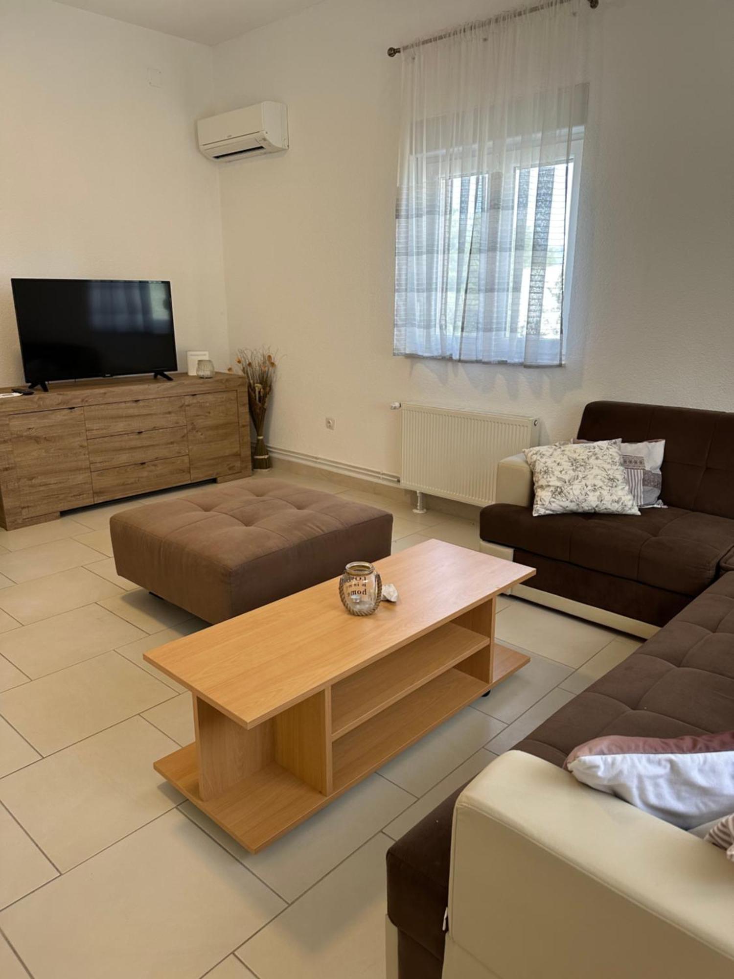 Apartments Panorama With Seasonal Pool Slatine Εξωτερικό φωτογραφία